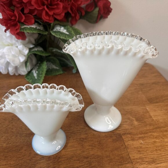 Fenton Silver Crest Fan Vases Pair Milk Glass Ruffled Edge Large and Small Vinta - Picture 2 of 6